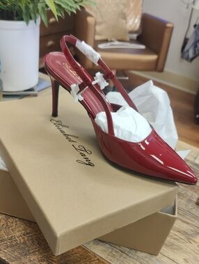 Elizabeth Pump — Red Patent Leather Slingback Heel